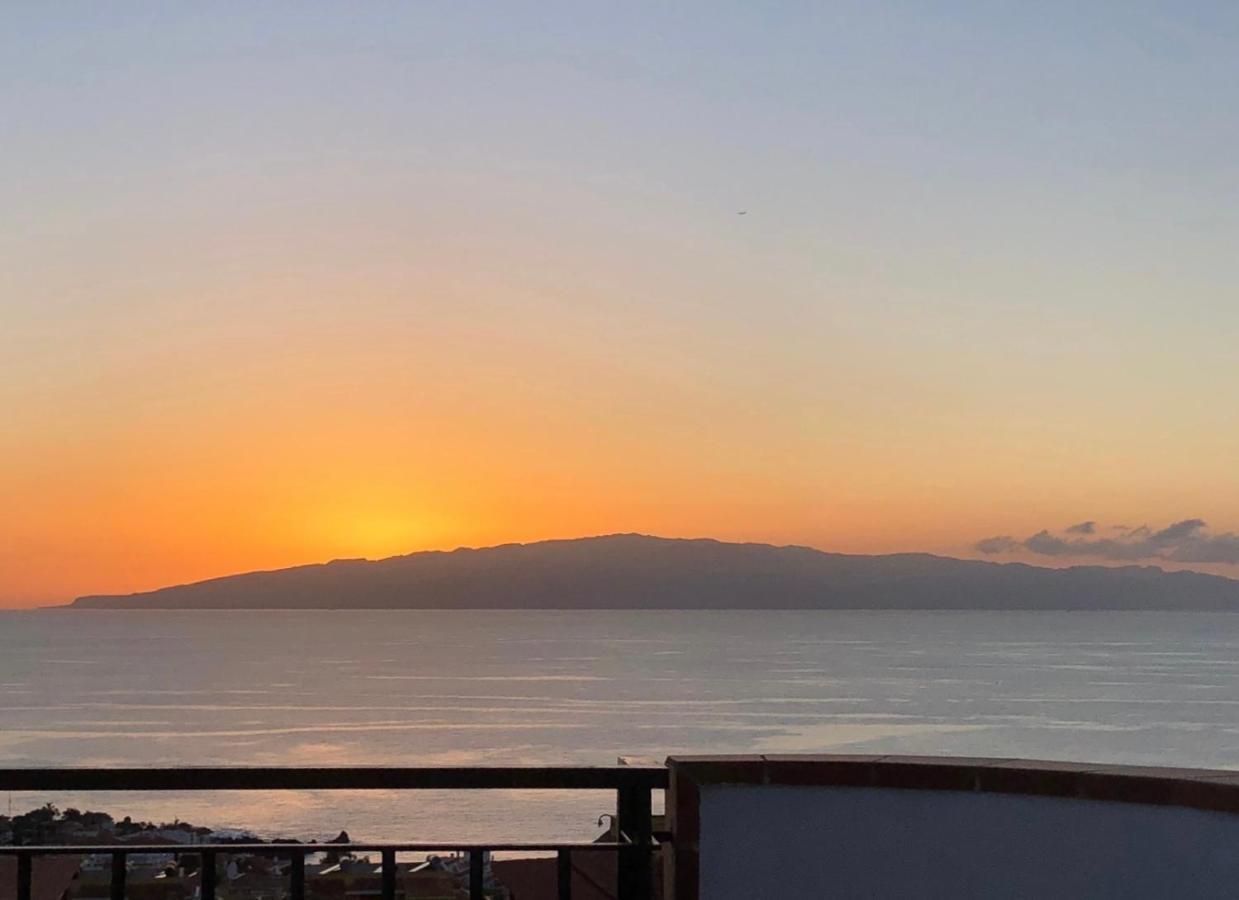 푸에르토 데 산티아고 Amazing Duplex With Large Terrace And Sea Views 아파트 외부 사진